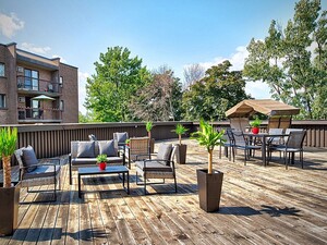 Viventi Laval terrasse sur le toit
