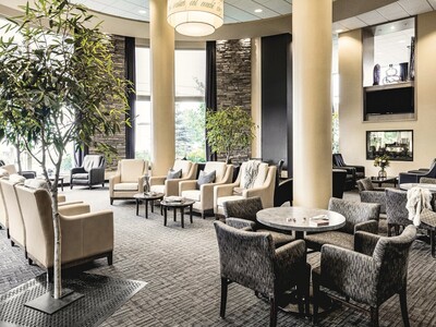 Le Félix Vaudreuil-Dorion lounge