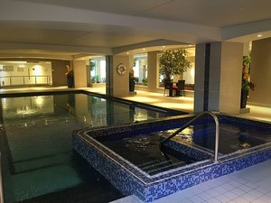 Manoir Plaza Indoor pool