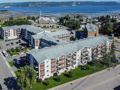Résidence des Bâtisseurs St-Alexis bâtiment