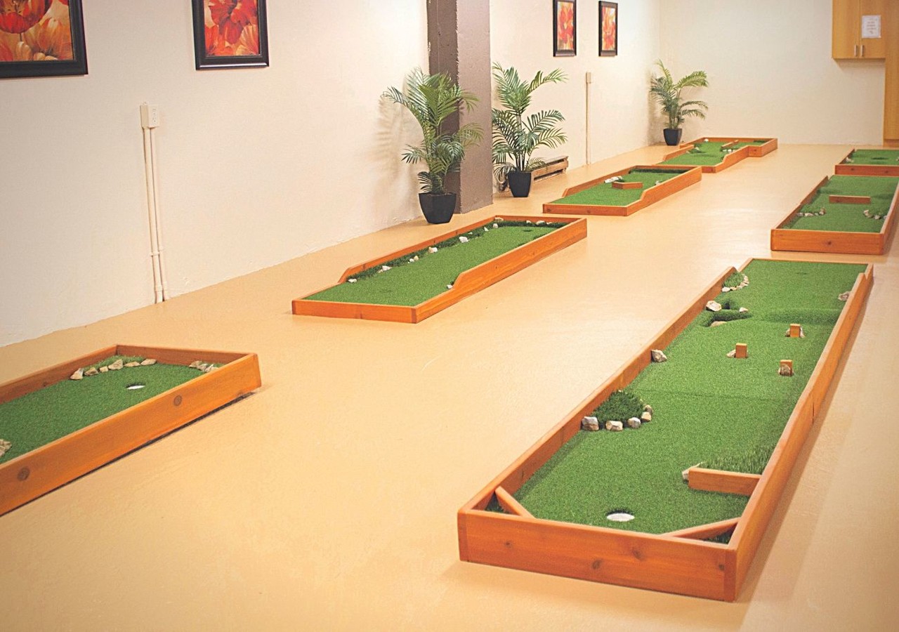 Manoir Sherbrooke minigolf intérieur