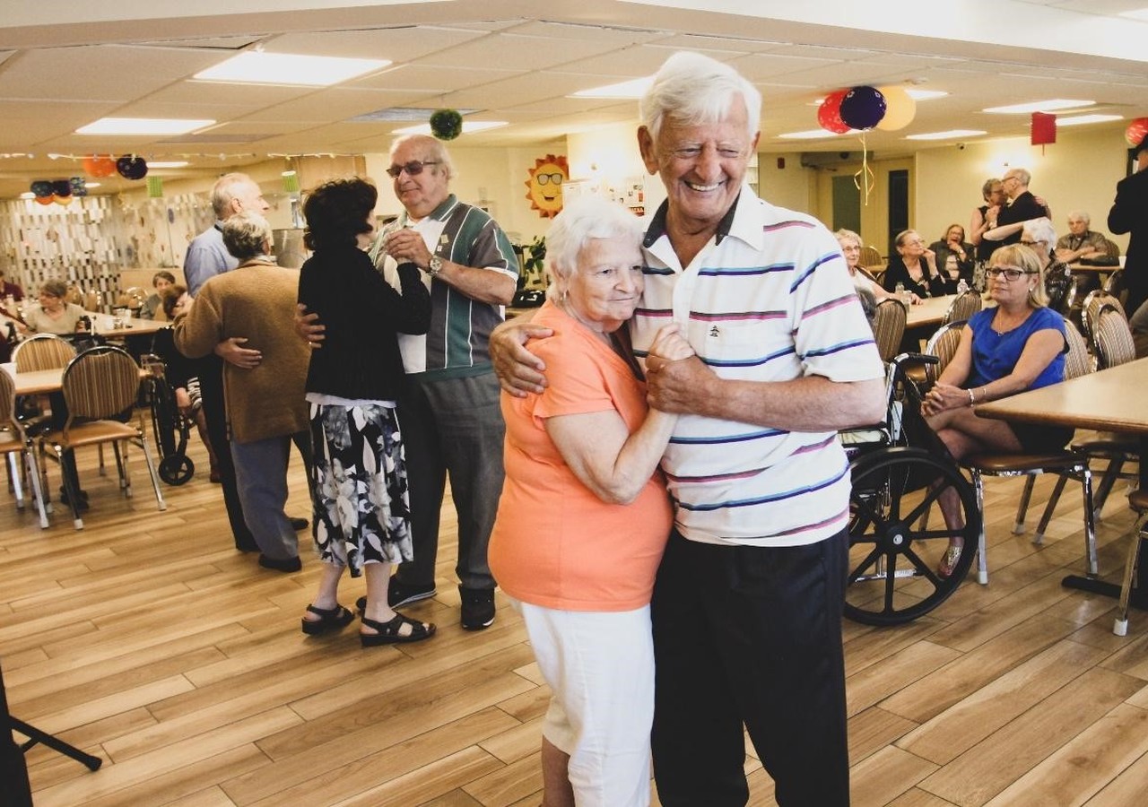 Manoir Boucherville Couple en train de danser