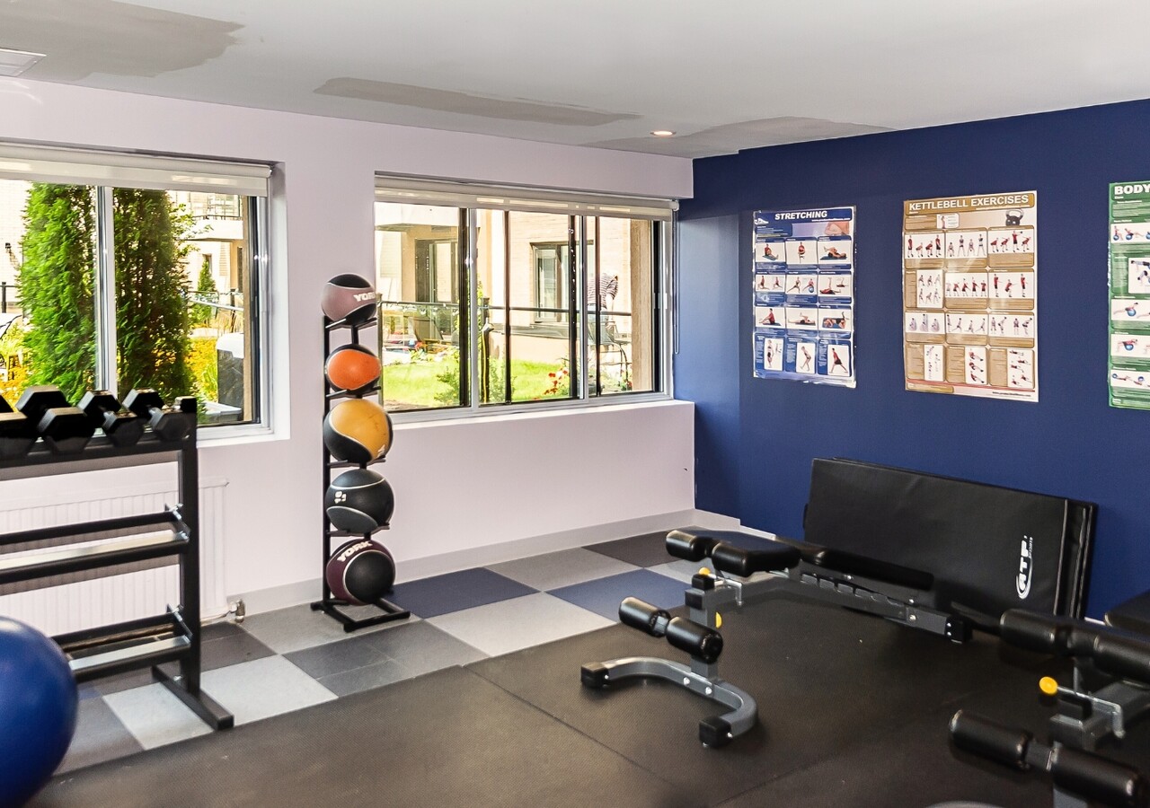Manoir Pierrefonds gym