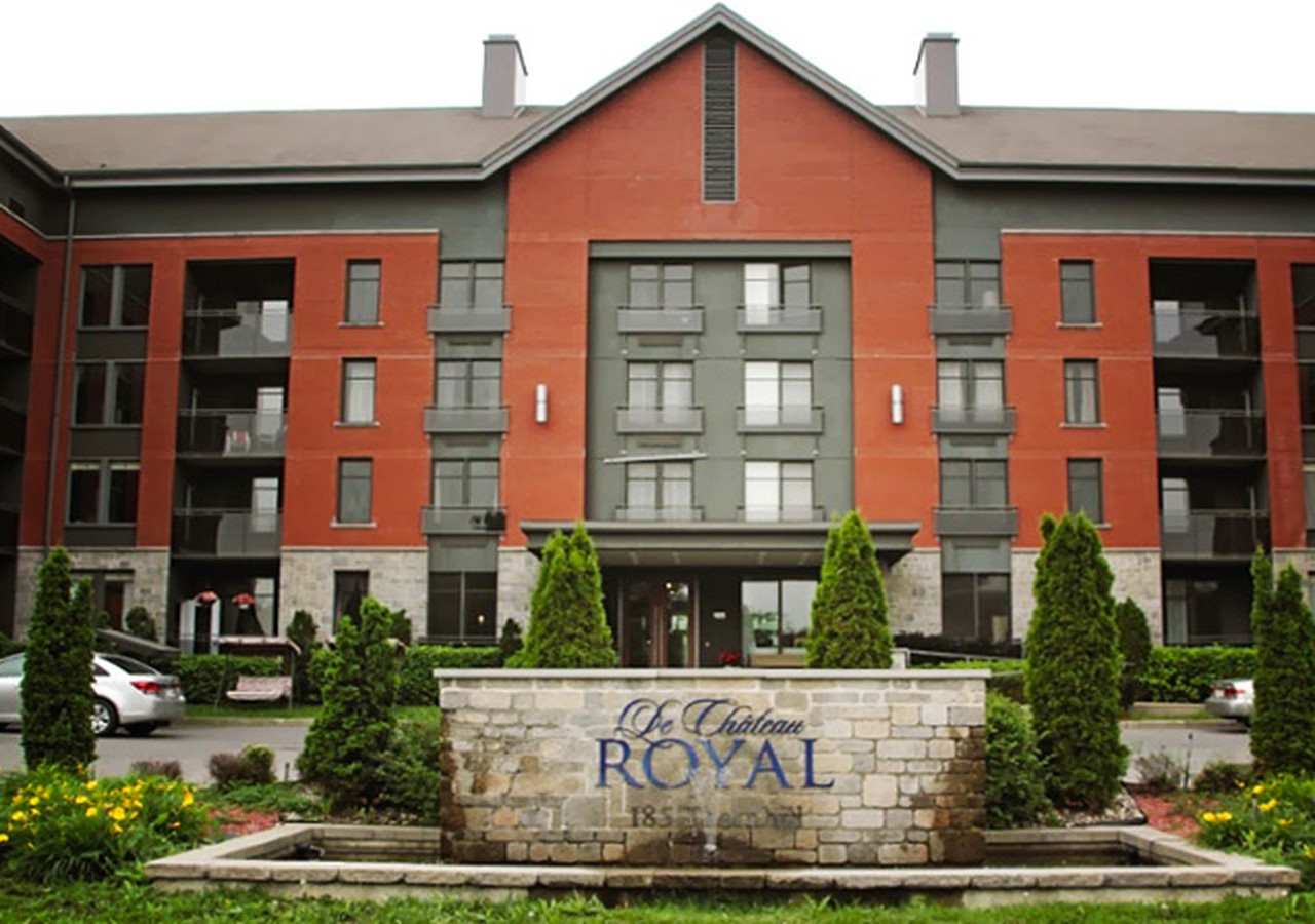 Le Château Royal Retirement Home Montreal