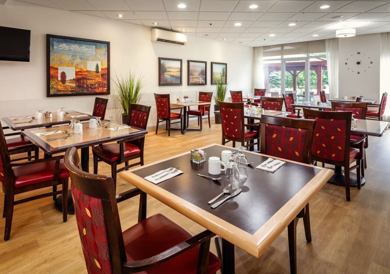 Le Félix Vaudreuil-Dorion kitchen