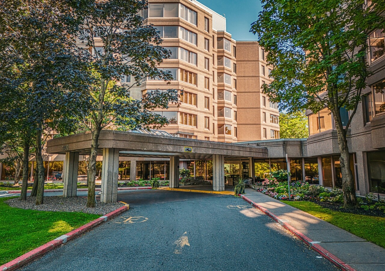 Le Waldorf bâtiment entrée
