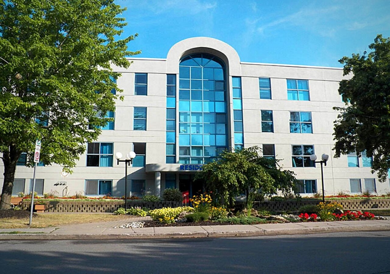 Manoir Boucherville Devant du bâtiment