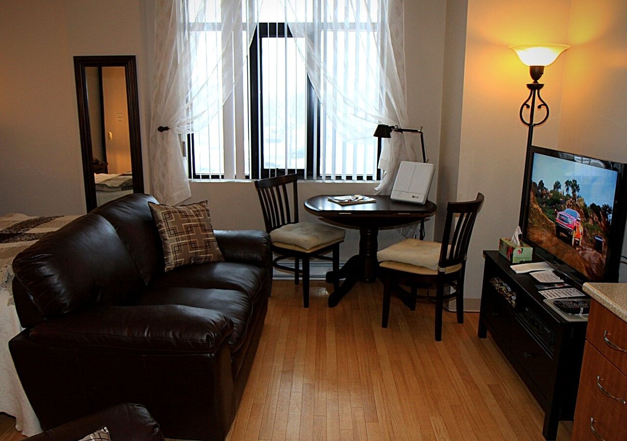 Manoir Claudette Barré salon