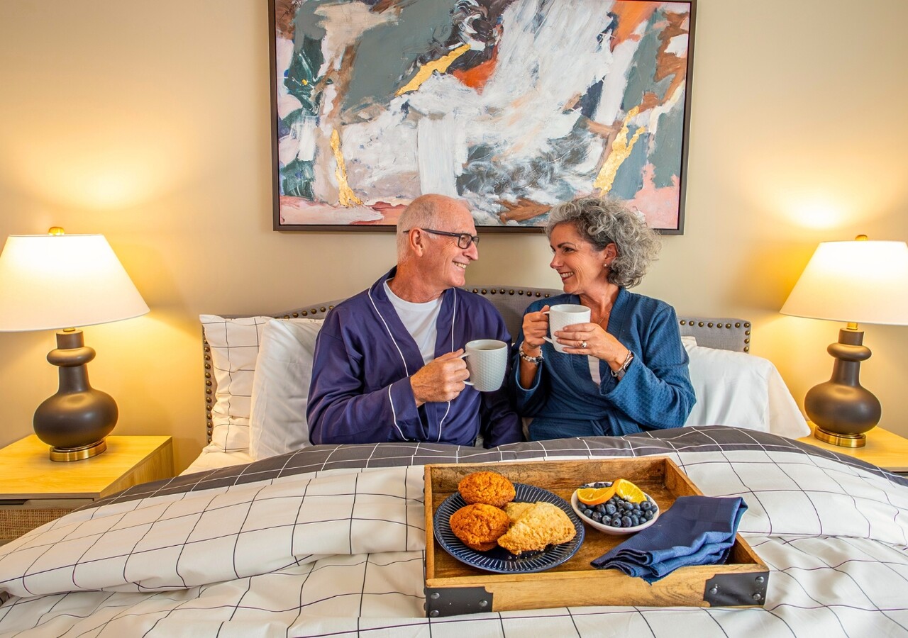 Résidence de l'Île couple dans le lit