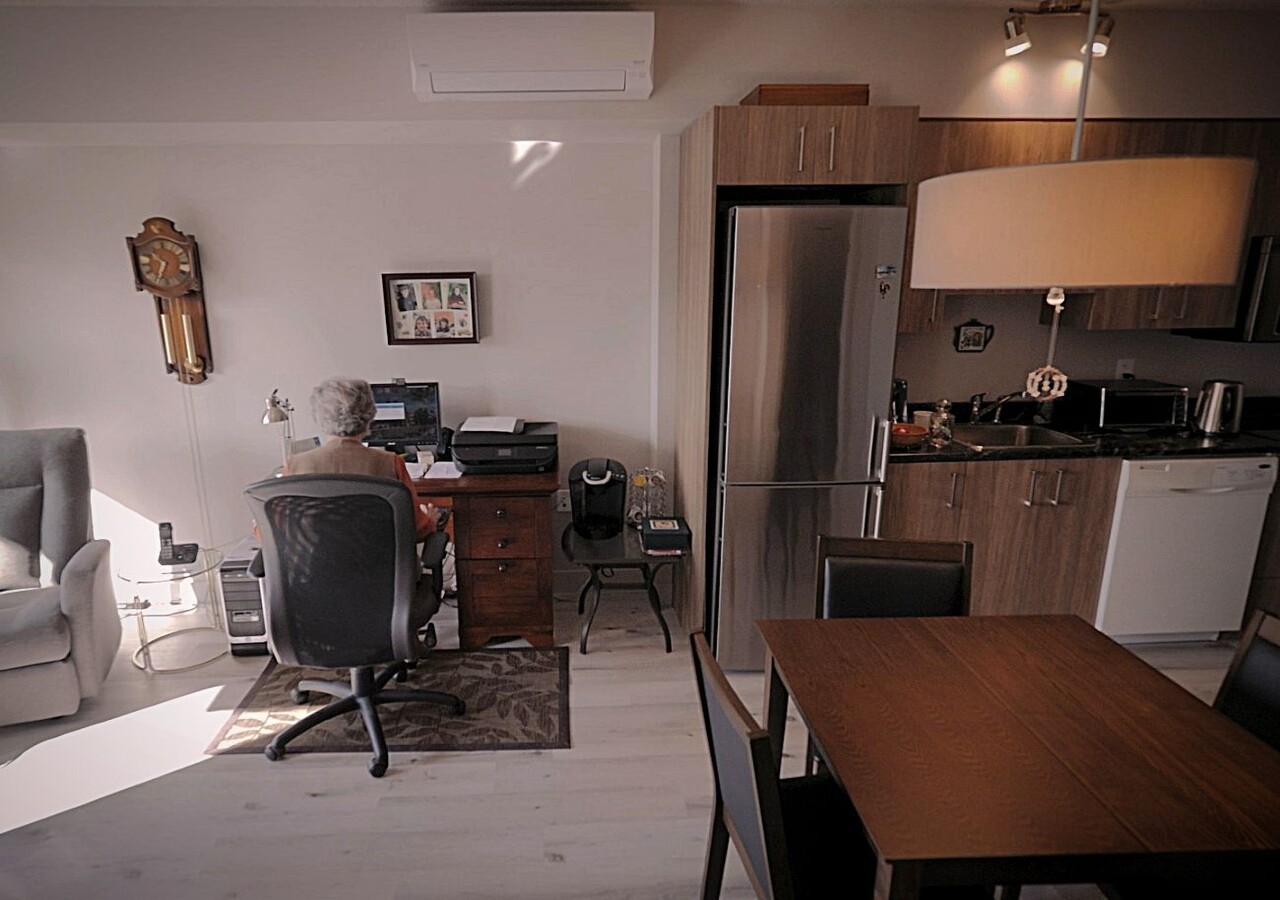 Spacious unit